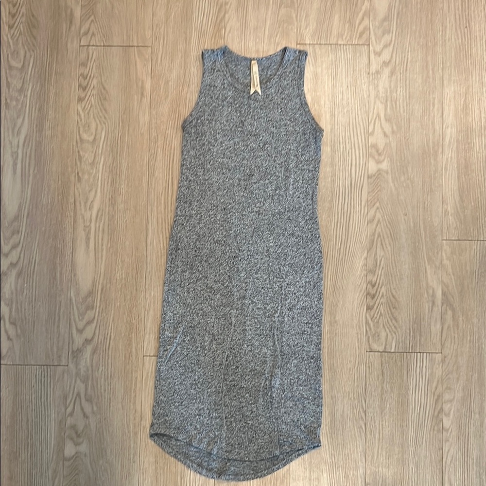 NATURAL LIFE Gray Sleeveless Sheath Midi Dress